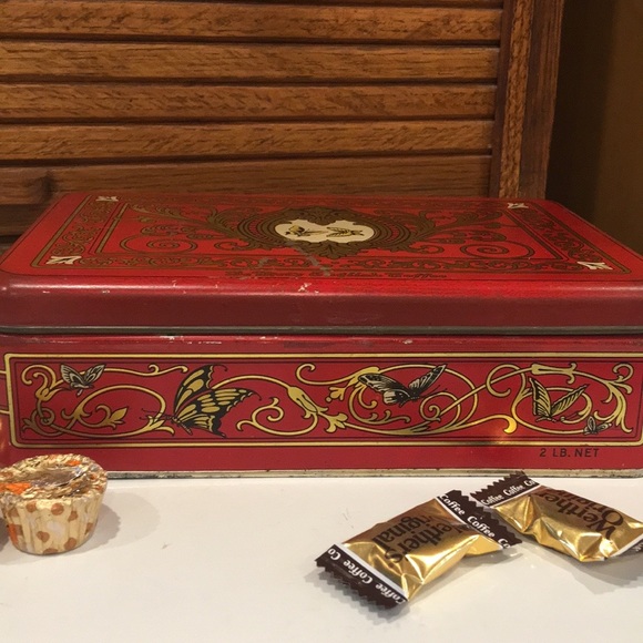 Vintage DeMet’s English Toffee Tin - Picture 2 of 8